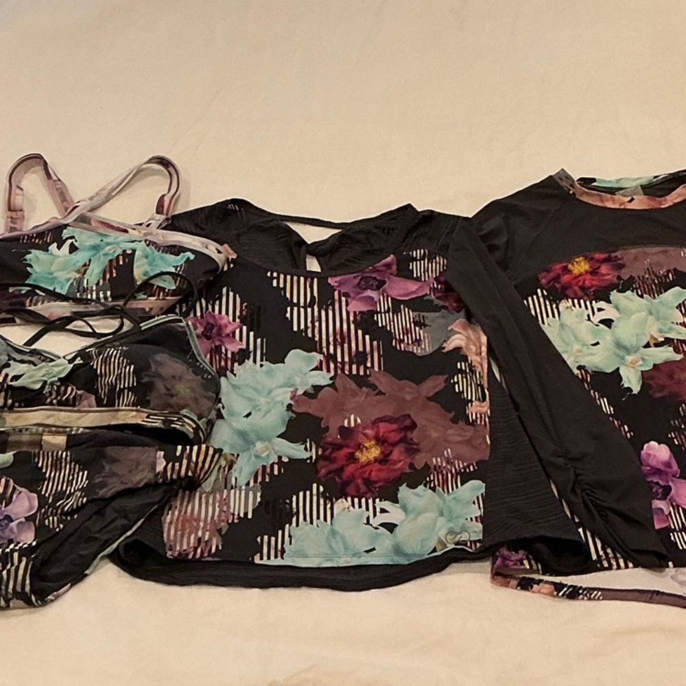 CALIA by Carrie Underwood Floral Swim Set - Black and Multicolor